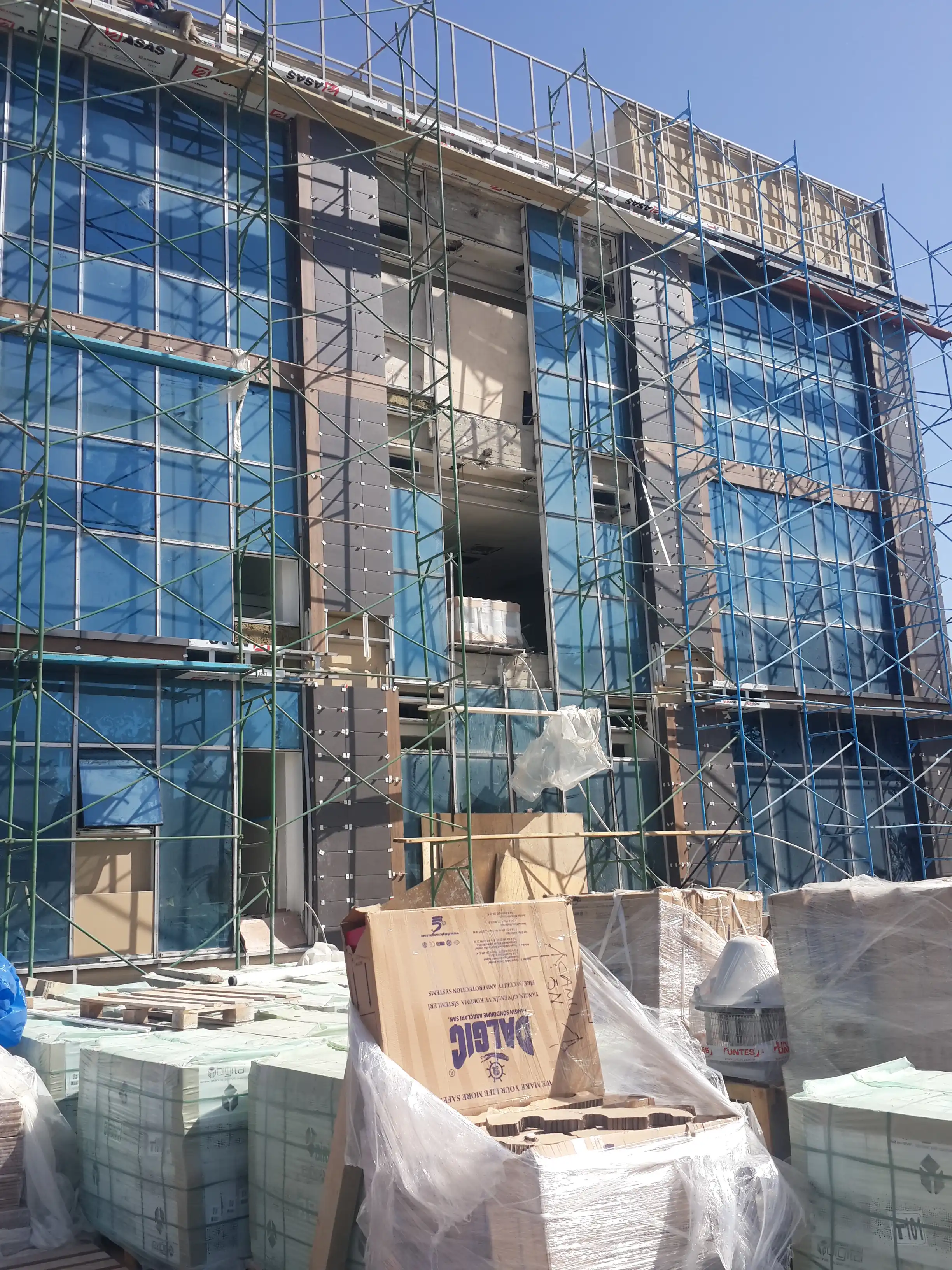 rich-hotel-38.webp