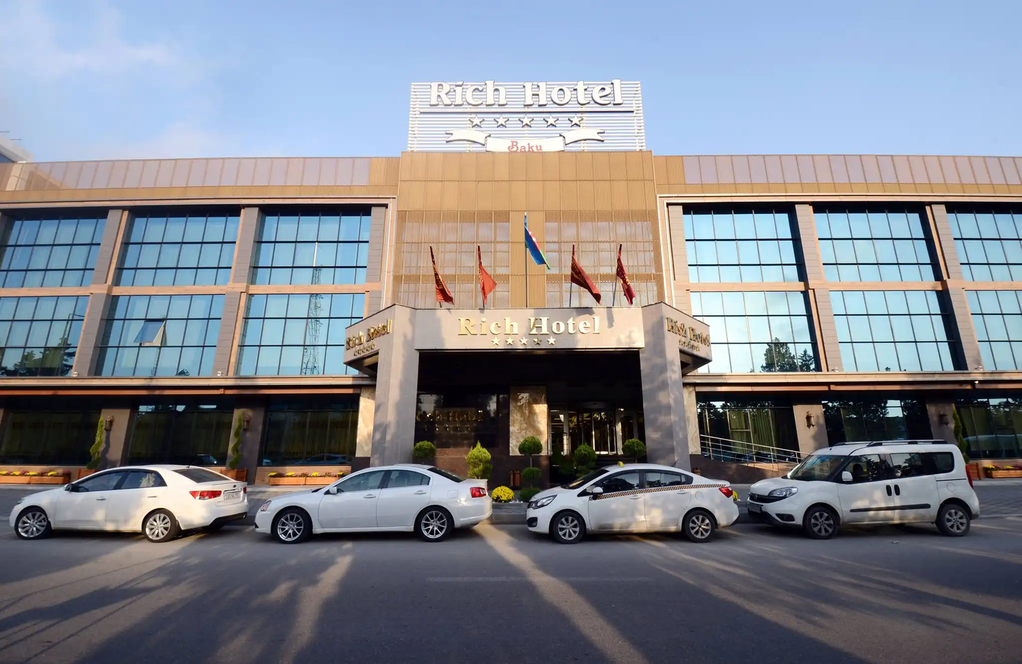 rich-hotel-74.webp